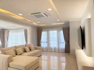 À louer 4 chambres maison à Bang Phli, Samut Prakan