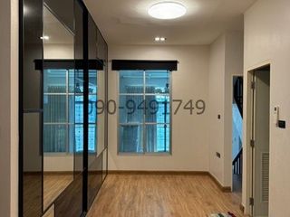 Reihenhaus zur Miete mit 3 Zimmer in Lat Phrao, Bangkok