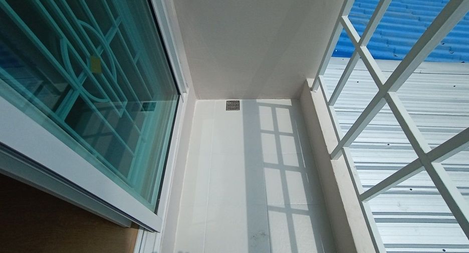 For sale studio townhouse in Sai Mai, Bangkok
