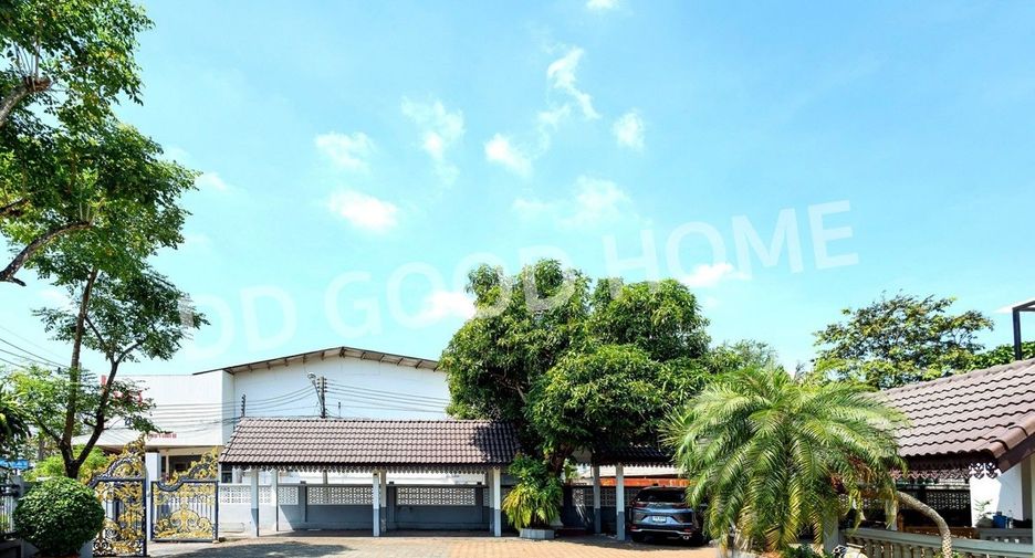 For sale 5 bedrooms house in Hat Yai, Songkhla