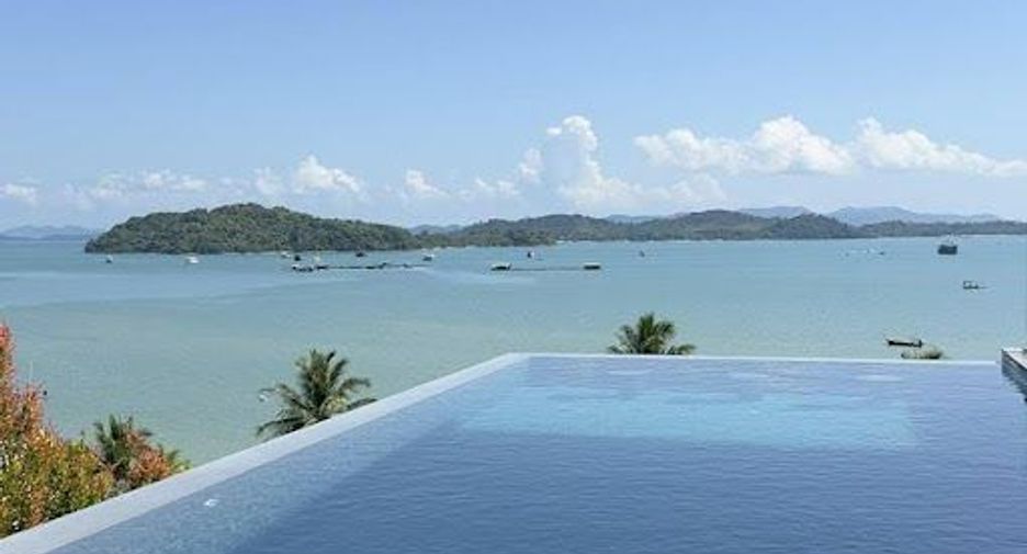 For sale 5 bedrooms house in Thalang, Phuket