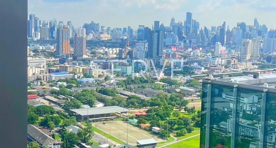 For rent 1 bed condo in Phaya Thai, Bangkok