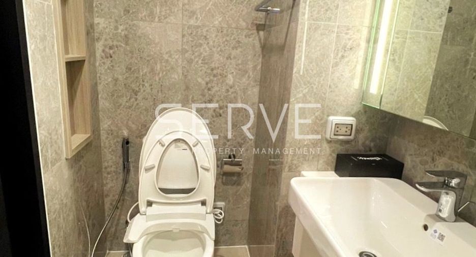 For rent 1 bed condo in Phaya Thai, Bangkok