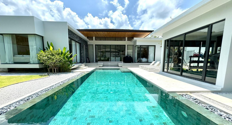 For rent and for sale 4 bedrooms villa in Thalang, Phuket