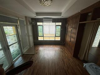 À vendre 5 chambres maison à Suan Luang, Bangkok