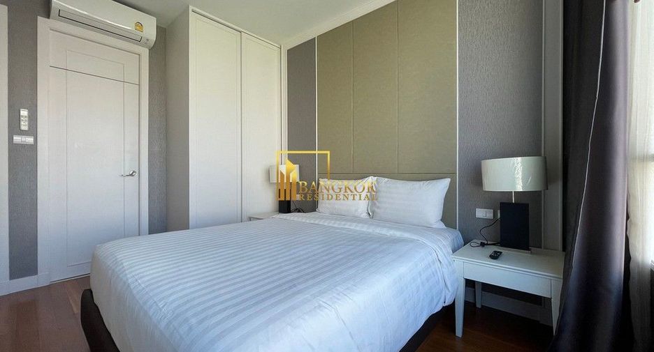 For rent 3 Beds condo in Khlong Toei, Bangkok