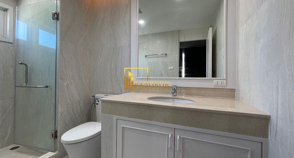 For rent 3 Beds condo in Khlong Toei, Bangkok
