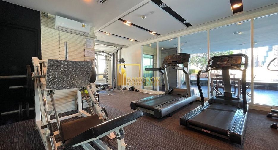 For rent 3 Beds condo in Khlong Toei, Bangkok