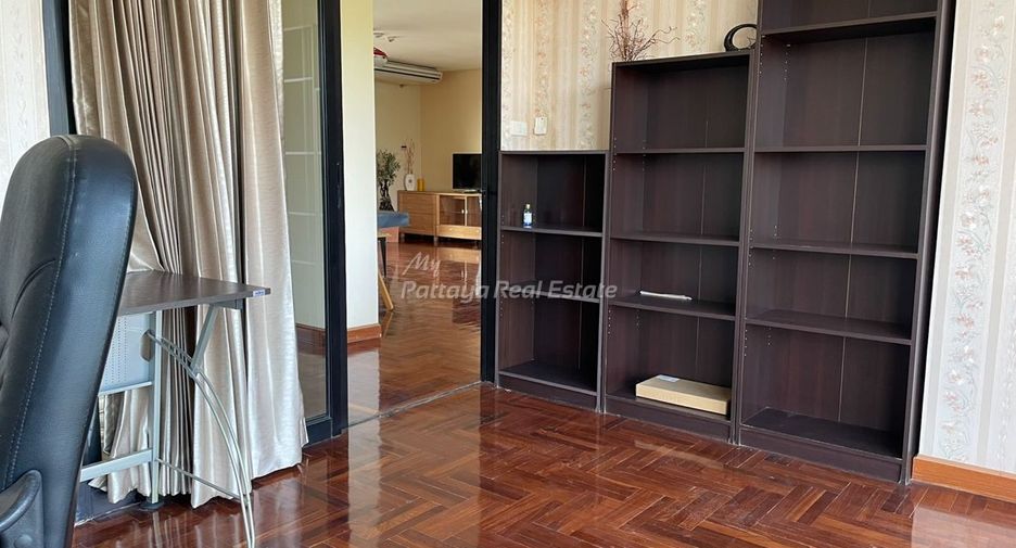 For rent 3 bedrooms condo in Bang Lamung, Chonburi