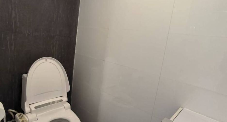 For sale 2 ベッドルーム condo in Khlong Toei, Bangkok