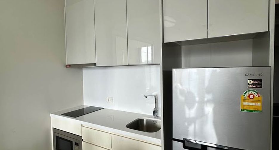 Condo en alquiler y en venta de 1 habitaciones en Pathum Wan, Bangkok
