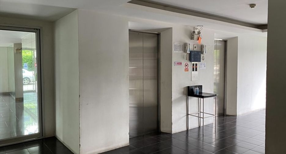 For sale studio condo in Bang Khen, Bangkok