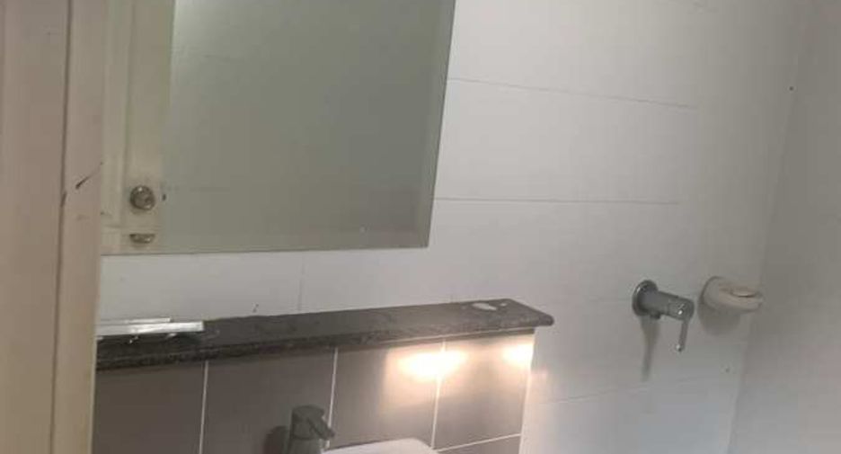 For sale studio townhouse in Khlong Sam Wa, Bangkok