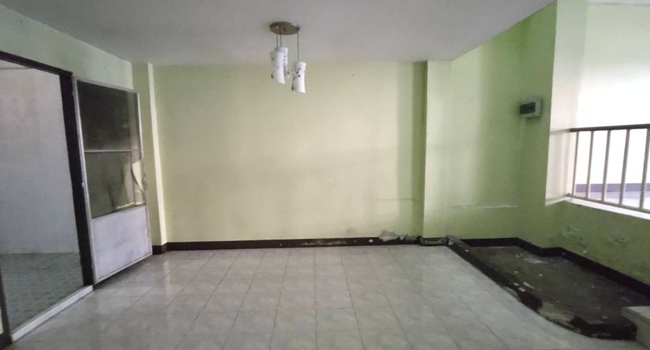For sale studio townhouse in Bang Khae, Bangkok