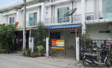 出售 公寓 联排别墅 在 Nong Khaem, 曼谷