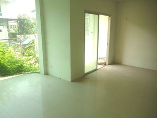 For sale スタジオ townhouse in Lat Krabang, Bangkok