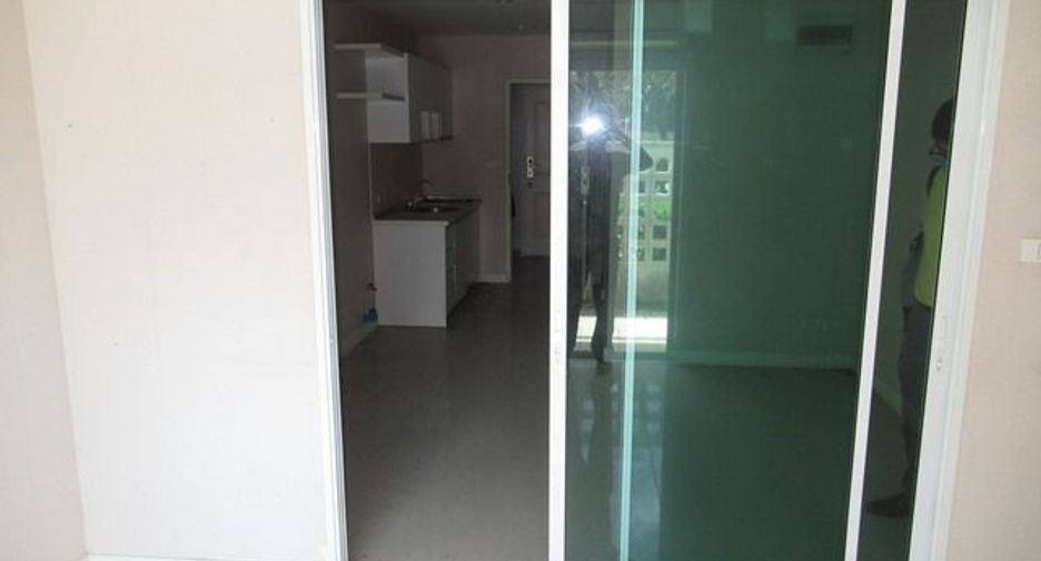 For sale studio condo in Phasi Charoen, Bangkok