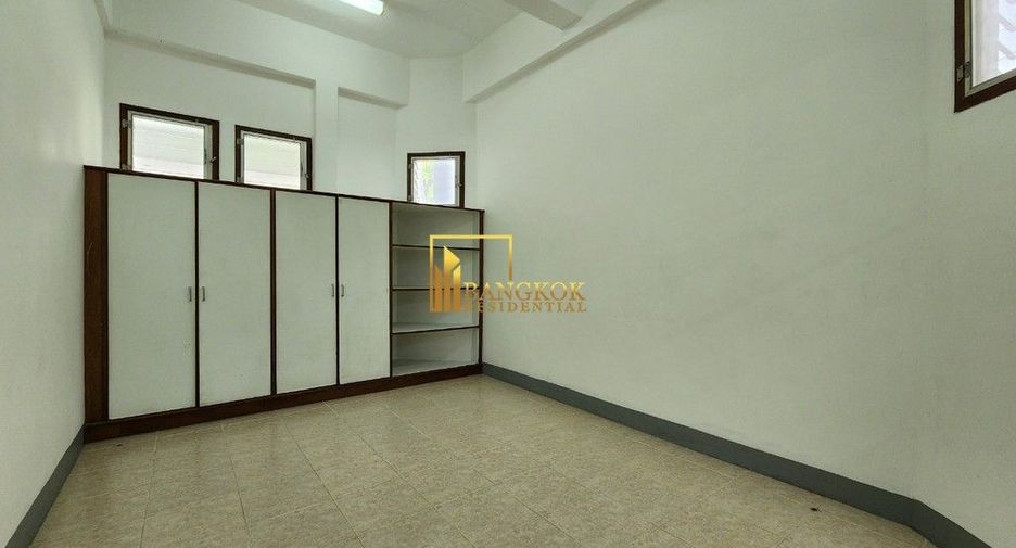 Аренда 3 спальни дом в Сатхон, Бангкок