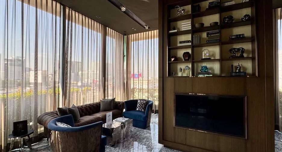 For rent 1 Beds condo in Phaya Thai, Bangkok