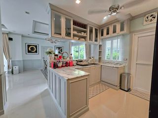 For sale 4 bedrooms house in Bang Phli, Samut Prakan