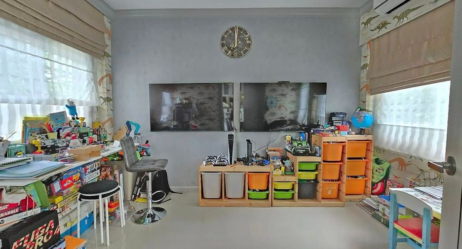 For sale 4 bedrooms house in Bang Phli, Samut Prakan