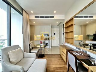 For rent 1 bed serviced apartment in Watthana, Bangkok