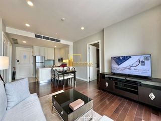 For rent 2 bedrooms serviced apartment in Watthana, Bangkok