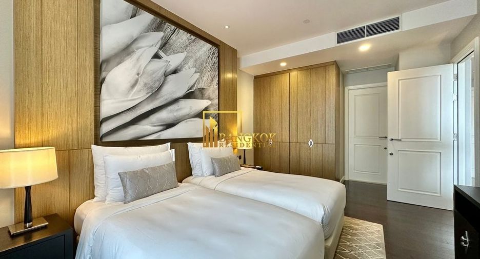 For rent 2 bedrooms serviced apartment in Watthana, Bangkok
