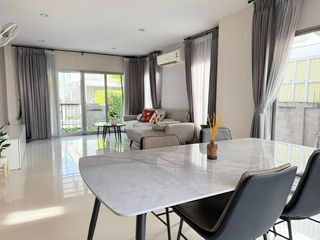 For rent そして for sale 3 Beds house in Suan Luang, Bangkok