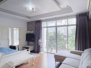 For sale 5 bedrooms house in Don Mueang, Bangkok