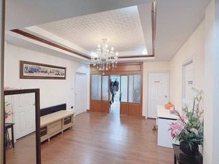 For sale 5 bedrooms house in Don Mueang, Bangkok