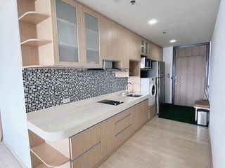 Продажа 2 спальни кондо в Щаттхана, Бангкок