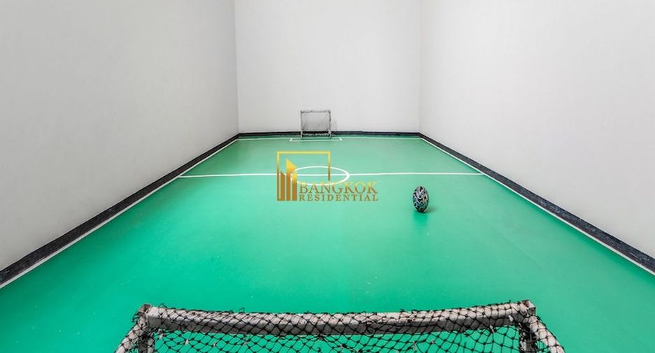 Apartment zur Miete mit 3 Zimmer in Watthana, Bangkok