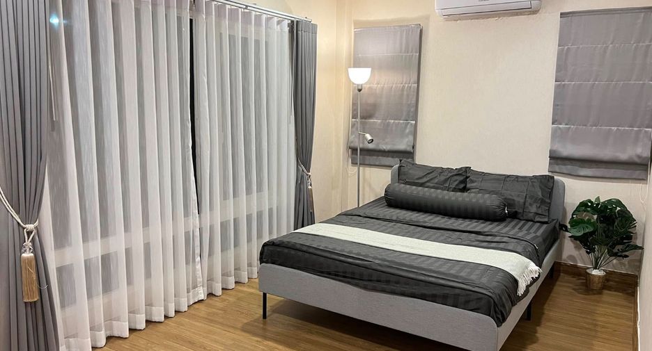 Haus zur Miete mit 4 Zimmer in Prawet, Bangkok