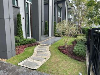 For rent そして for sale 4 Beds house in Khlong Sam Wa, Bangkok