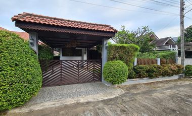 For sale 3 bedrooms house in San Kamphaeng, Chiang Mai
