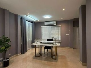 ให้เช่า 2 ห้องนอน บ้านเดี่ยว ใน บางกะปิ, กรุงเทพฯ
