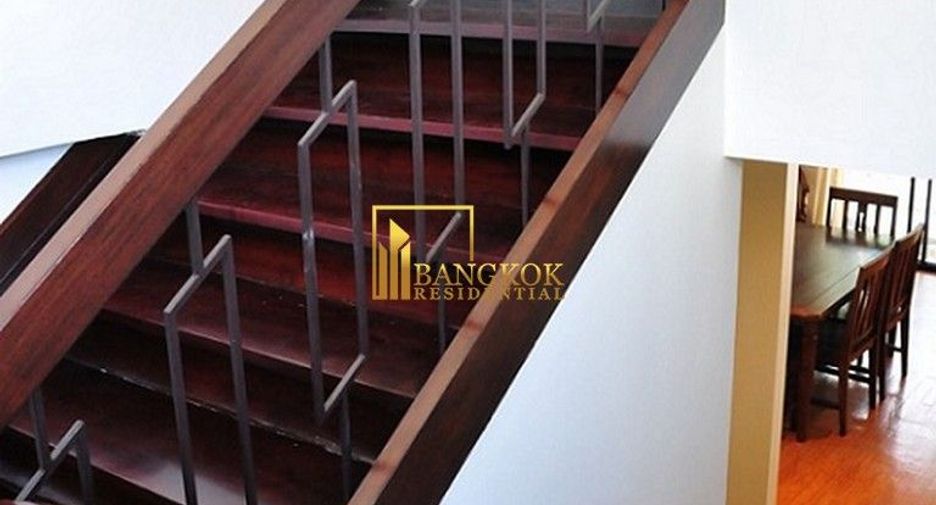 Haus zur Miete mit 3 Zimmer in Watthana, Bangkok
