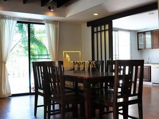 Haus zur Miete mit 3 Zimmer in Watthana, Bangkok