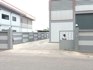 For rent and for sale warehouse in Krathum Baen, Samut Sakhon