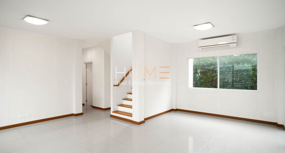 For sale 3 bedrooms house in Pak Kret, Nonthaburi