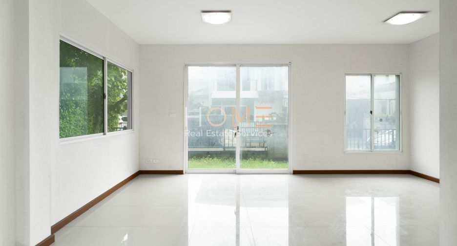 For sale 3 bedrooms house in Pak Kret, Nonthaburi