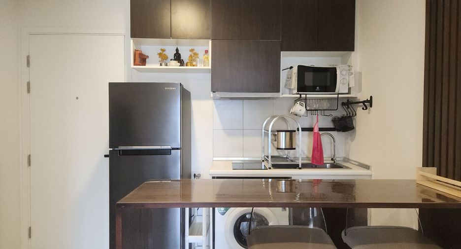 For sale 1 bed condo in Phaya Thai, Bangkok
