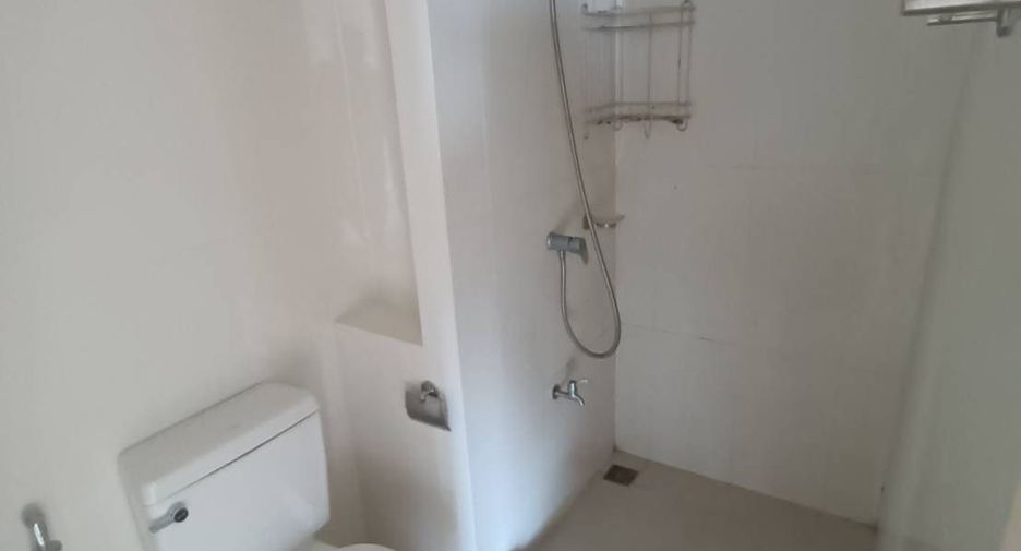 For sale studio condo in Saphan Sung, Bangkok