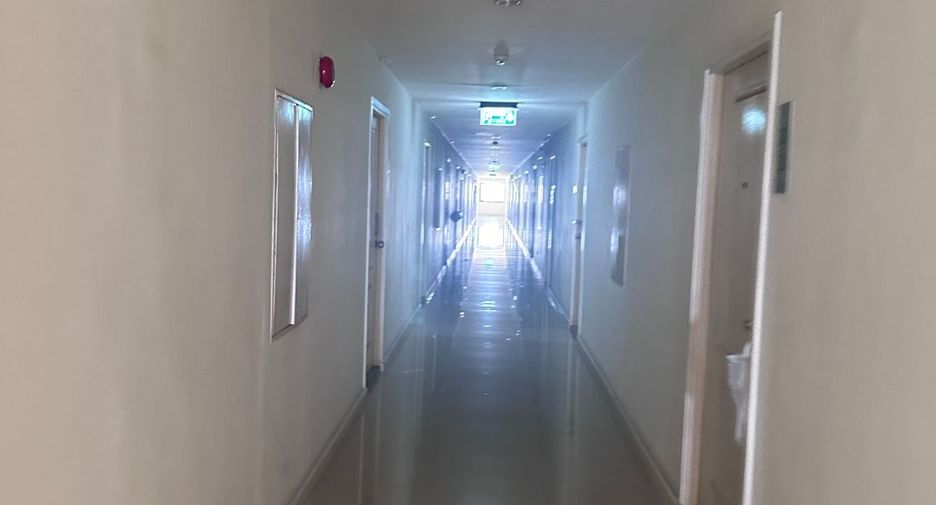 For sale studio condo in Saphan Sung, Bangkok