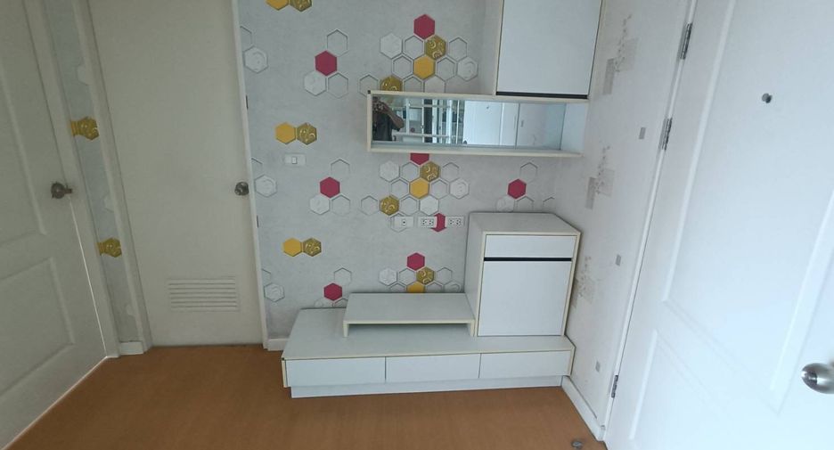 For sale studio condo in Saphan Sung, Bangkok
