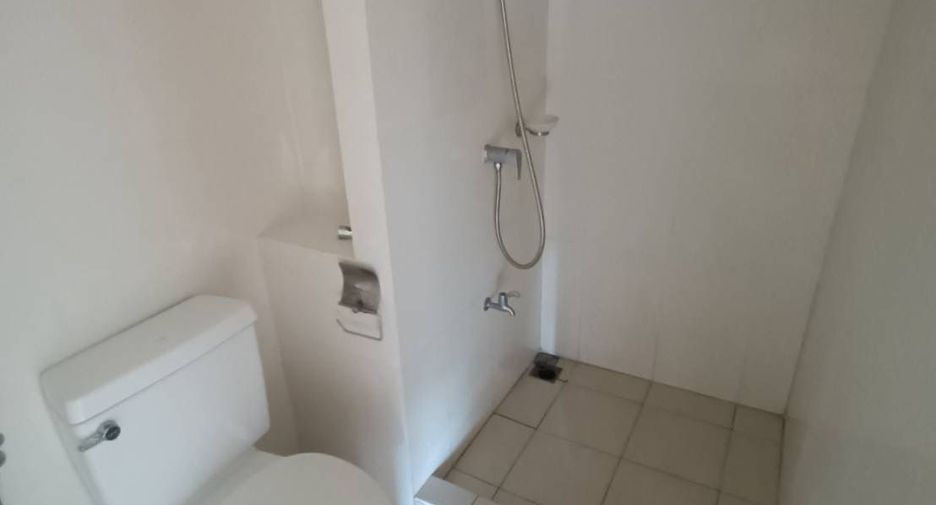 For sale studio condo in Saphan Sung, Bangkok