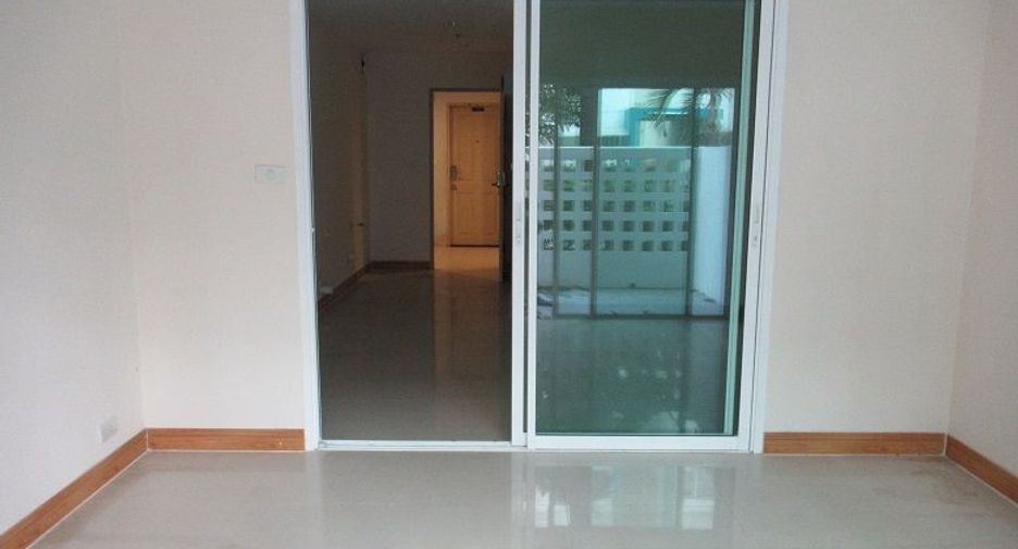 For sale studio condo in Phasi Charoen, Bangkok