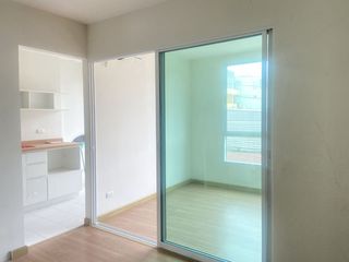 Condo en venta de estudio en Bang Khun Thian, Bangkok