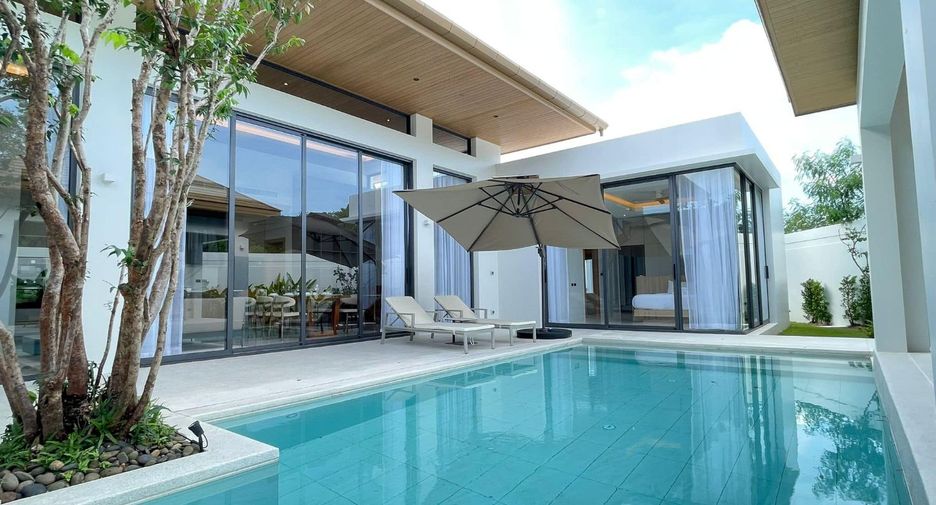 For rent 4 bedrooms villa in Mueang Phuket, Phuket